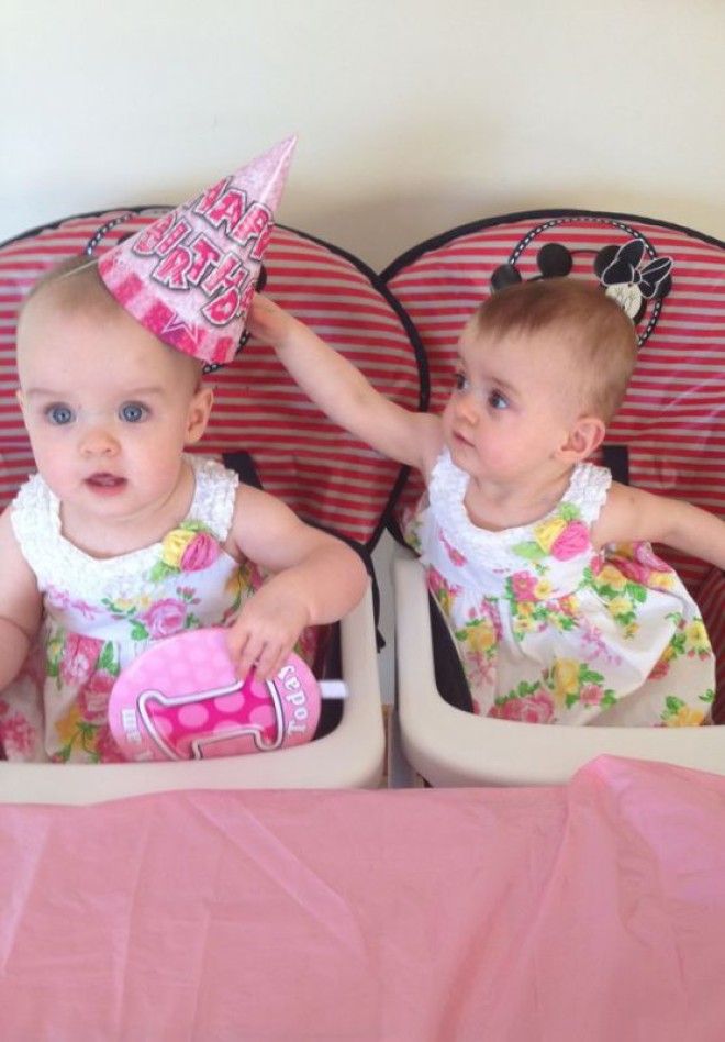 Связаны судьбой: чудо-близняшки, которые родились с перерывом в 87 дней 32