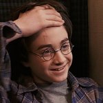 Пользователь Твиттера раскрыл секрет шрама Гарри Поттера. Оказалось, это не просто молния