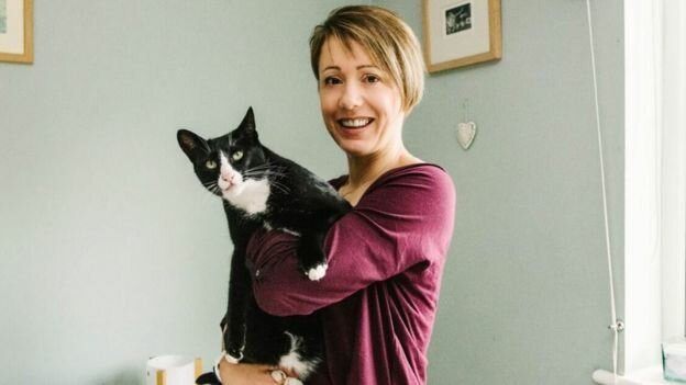 “Настоящий добытчик”: в Англии домашний кот начал приносить своей хозяйке деньги 10