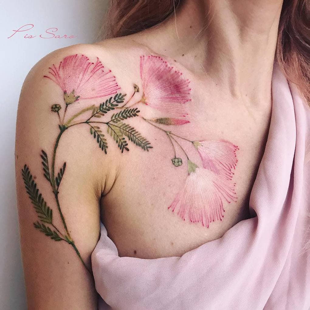 17 цветочных татуировок для тех, кто не любит возиться с живыми растениями 66