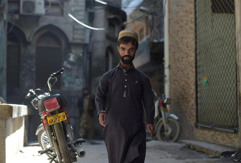 В Пакистане нашли двойника Тириона Ланнистера, и найти 10 отличий — задача для настоящего фаната 22