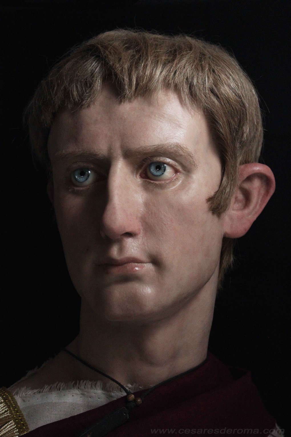 Итальянский скульптор создаёт реалистичные бюсты римских императоров. Нерона люди не оценили 72