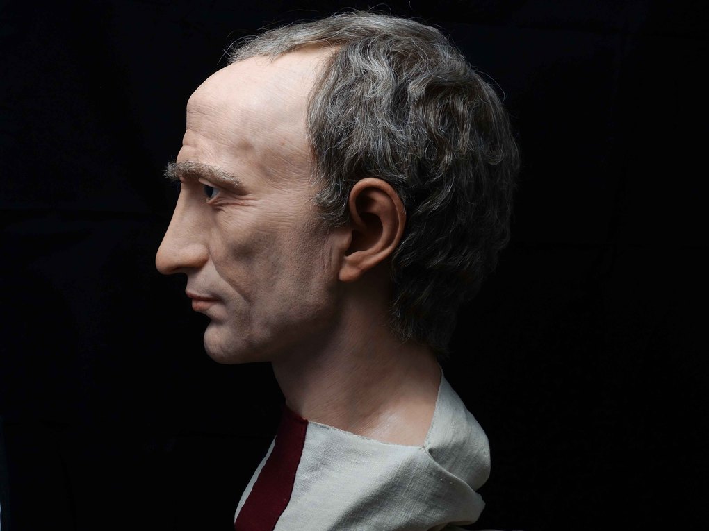 Итальянский скульптор создаёт реалистичные бюсты римских императоров. Нерона люди не оценили 75