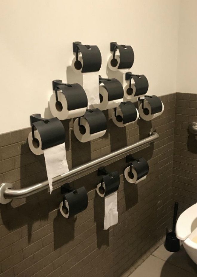Туалетной бумаги в избытке Фото Reddit
