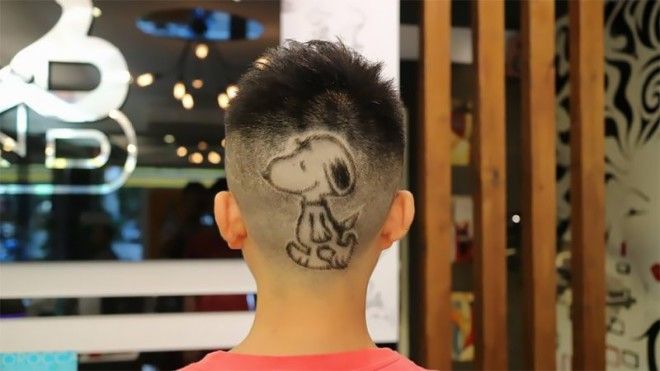 Китайский парикмахер превращает состриженные волосы в произведения искусства 42