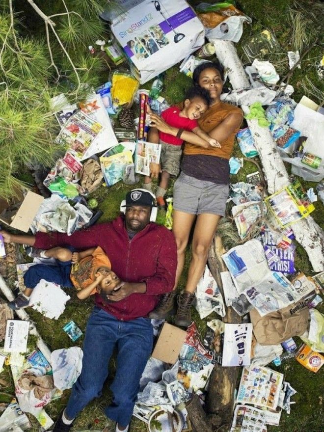 Шокирующие фото: сколько мусора производит человек всего за неделю 41