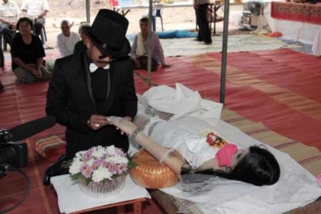 Китайские свадьбы призраков: сколько стоит невеста для покойника? 24