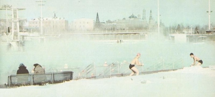 «Москва»: самый большой бассейн СССР, который построили на месте взорванного храма Христа Спасителя 26