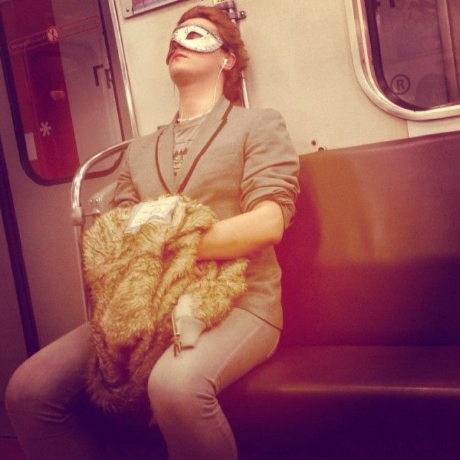 Мода из народа: самые яркие пассажиры российского метро 60