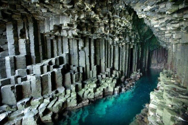 Нерукотворная красота: 12 самых удивительных пещер мира 42