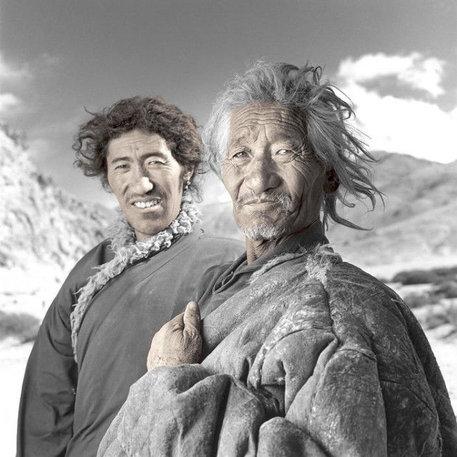Жители Тибета в объективе Фила Борджеса 36