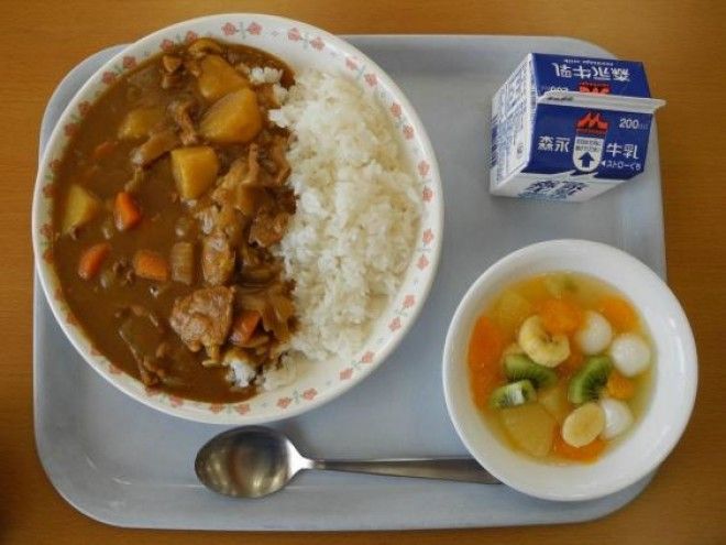 Рис и рыба как часть образования: как японских детей учат правильно питаться 37