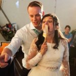 Британский фотограф делает честные свадебные снимки, показывая, что скрывается за красивыми кадрами