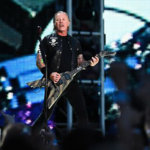В сеть попала шпаргалка-подсказка музыкантов Metallica с текстом песни «Группа крови»