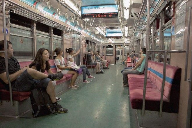 Как выглядят вагоны метро разных стран и эпох 53