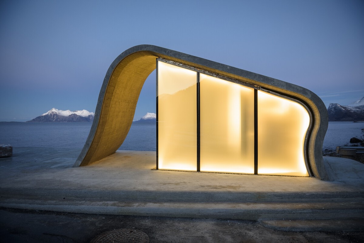 Это здание в Норвегии похоже на какой-нибудь мини-отель. На самом же деле это самый дорогой в мире… туалет 47