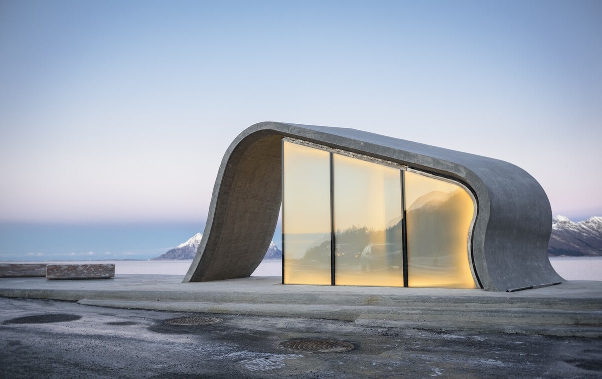 Это здание в Норвегии похоже на какой-нибудь мини-отель. На самом же деле это самый дорогой в мире… туалет 55