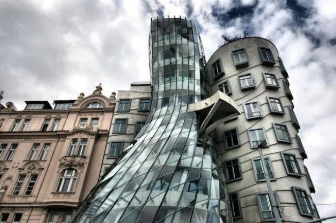 17 самых безумных и красивых зданий мира 53