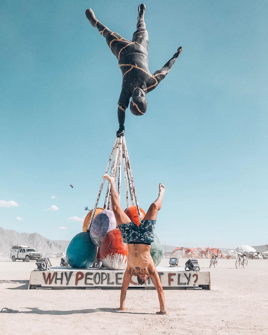 20 фотографий с фестиваля Burning Man 2019 — самого пыльного и огненного события года 69