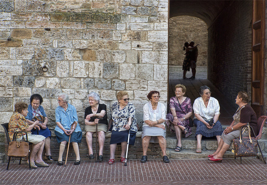 23 снимка с конкурса, где фотографы показали, какой разной и многогранной может быть женщина 80