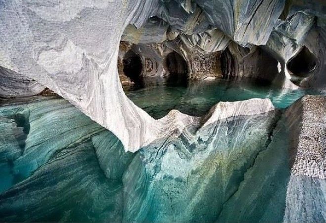 Эту пещеру называют Мраморный собор. Эти фото скажут почему 24