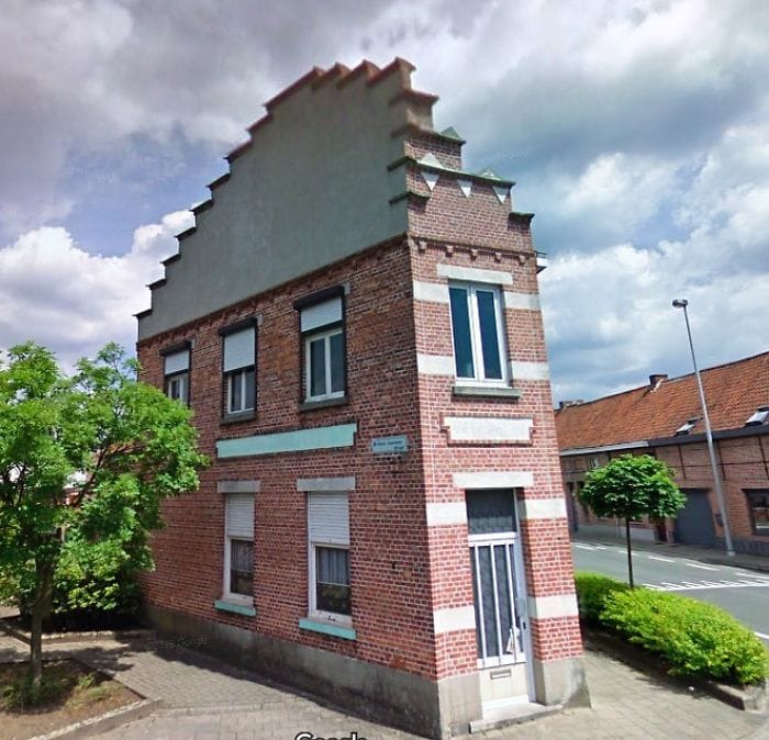 Бельгиец создал Инстаграм, в котором показывает, что самые нелепые дома построены в его стране 89