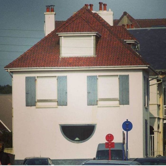 Бельгиец создал Инстаграм, в котором показывает, что самые нелепые дома построены в его стране 92