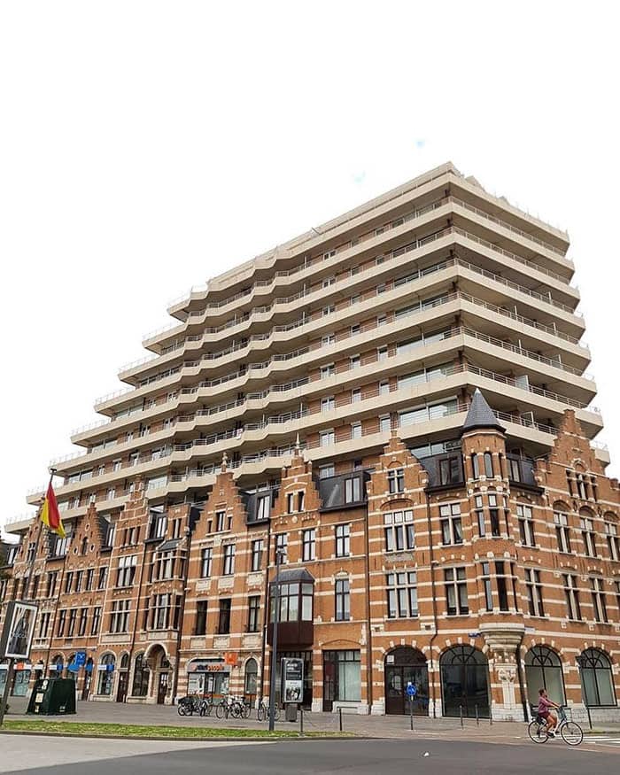 Бельгиец создал Инстаграм, в котором показывает, что самые нелепые дома построены в его стране 102