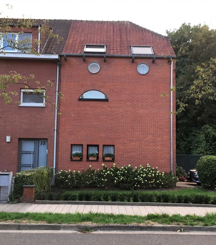 Бельгиец создал Инстаграм, в котором показывает, что самые нелепые дома построены в его стране 101