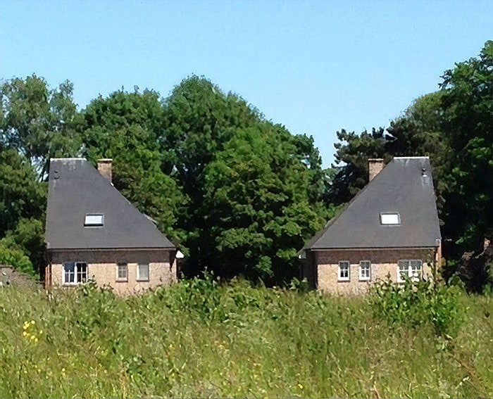 Бельгиец создал Инстаграм, в котором показывает, что самые нелепые дома построены в его стране 106