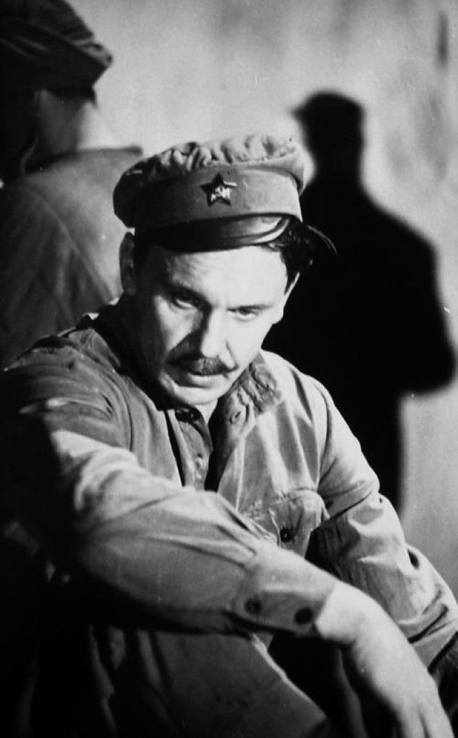 Какие актеры претендовали на культовые роли Советских фильмов 79