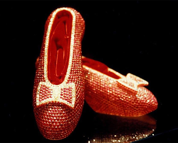 Самая дорогая обувь в мире 56