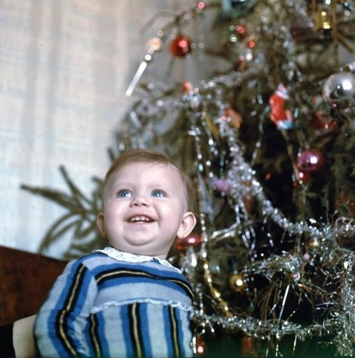 20 снимков, переполненных атмосферой новогоднего праздника из далекого детства 92