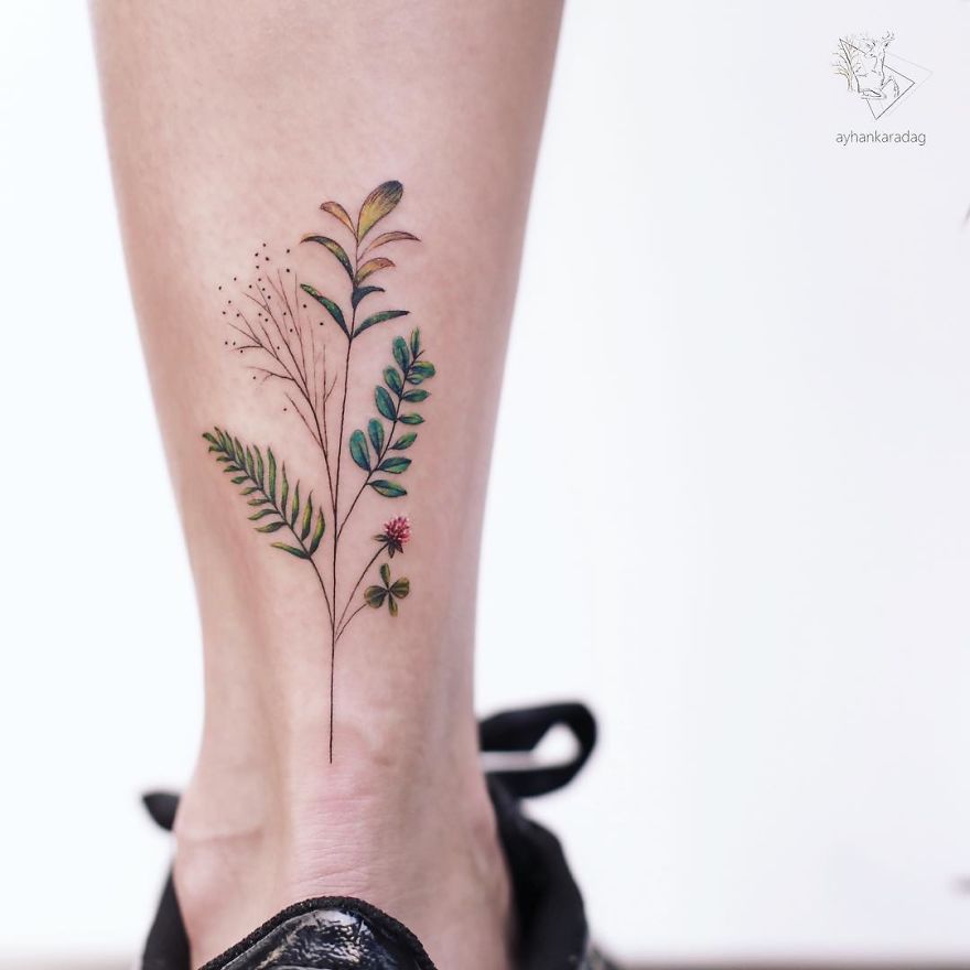 Татуировщик из Стамбула набивает на коже маленькие сказочные рисунки, запечатлевая кусочки детства 77