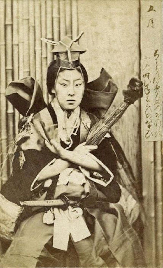 Онно-бугэйся — японские женщины-самураи 47