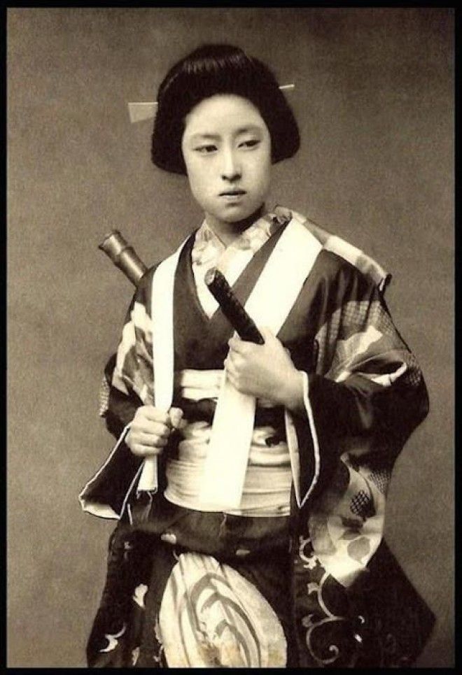Онно-бугэйся — японские женщины-самураи 40