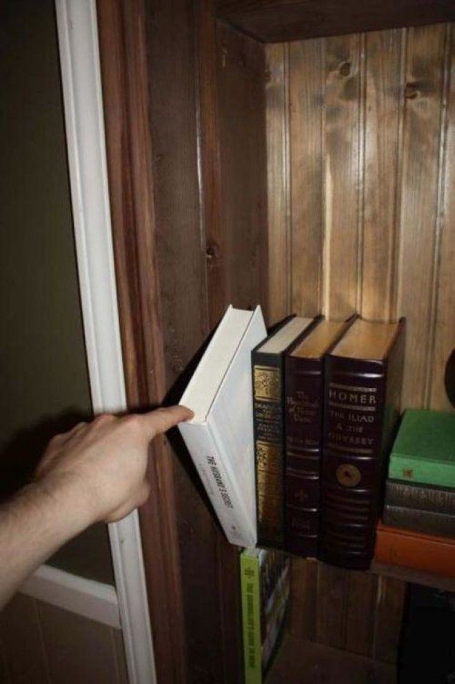 Как сделать дверь в скрытую комнату своими руками 41