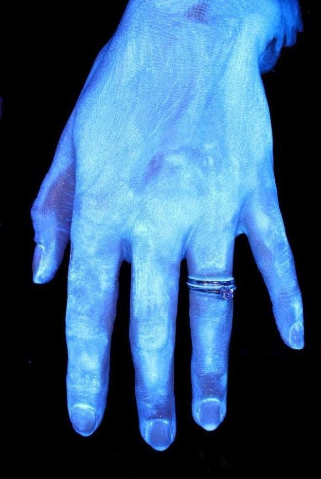Смотрите И Ужасайтесь: Как На Самом Деле Выглядят Ваши Руки После Мытья 20