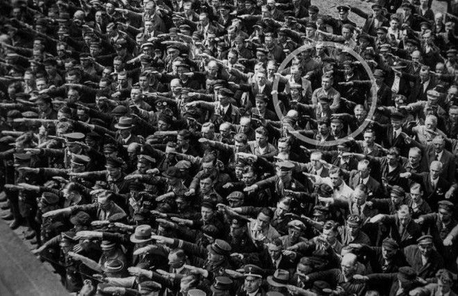 Август Ландмессер: история человека, отказавшегося поднять руку в нацистском приветствии 10