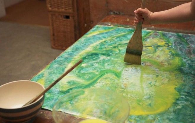 Шестилетняя девочка-аутист рисует волшебные картины, поражающие искусствоведов 42
