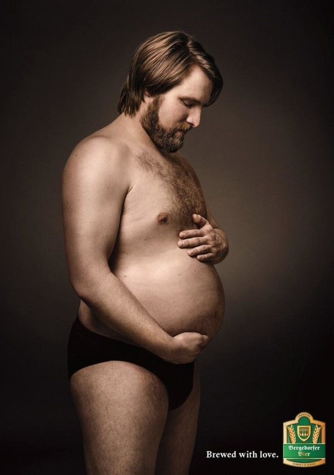 Реклама немецкого пива показывает мужчин, обнимающих свои животы, как беременные женщины 12