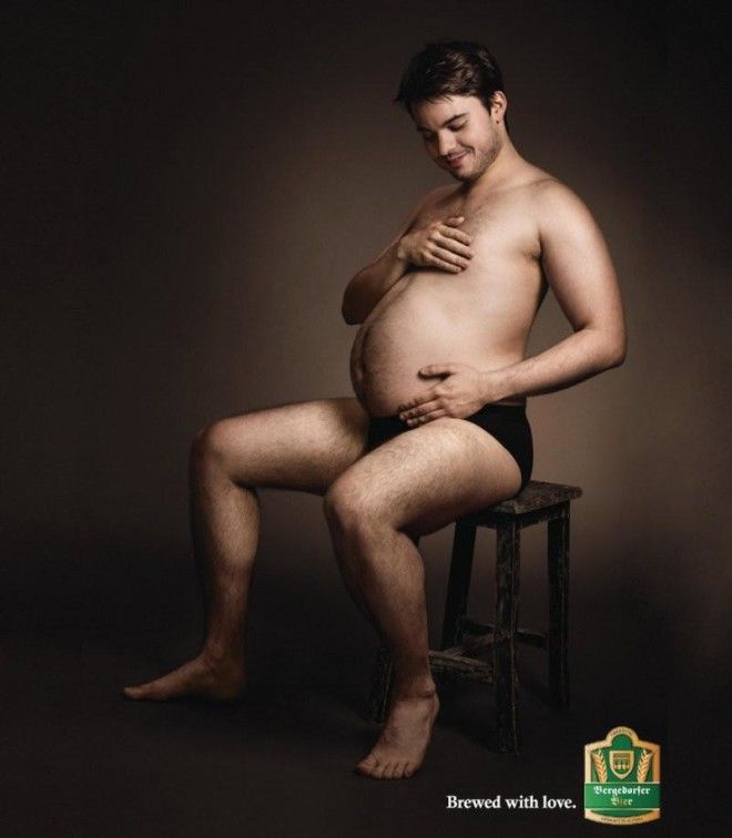 Реклама немецкого пива показывает мужчин, обнимающих свои животы, как беременные женщины 11