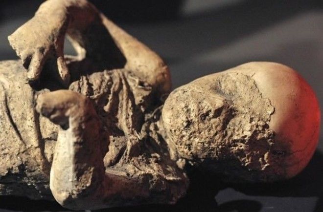 10 похищенных древних артефактов, которые были прокляты 32