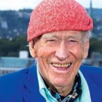 Этот скромный дедуля в шапочке — на самом деле норвежский миллиардер из списка Forbes