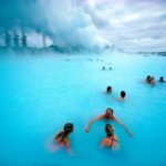 Это не фотошоп, а Голубая лагуна в Исландии