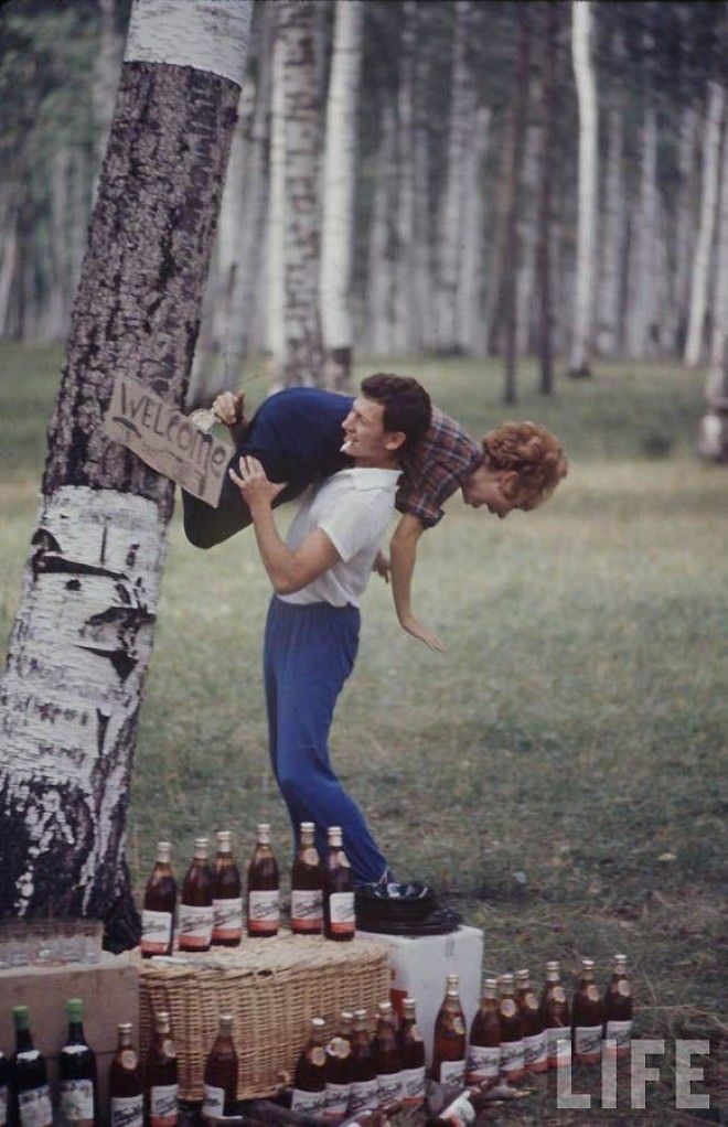 Повседневная жизнь советских людей в 60-е 50