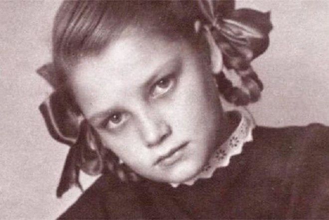 Пост памяти Натальи Кустинской: 20 фотографий красавицы советского кинематографа, которую называли русской Брижит Бардо 40