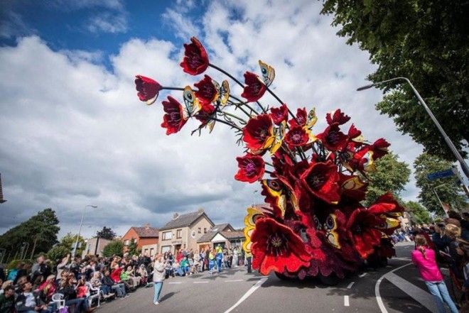 14 цветочных скульптур с крупнейшего в мире Парада Цветов в Голландии, посвященного Ван Гогу 37