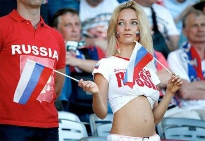 Самые красивые болельщицы российского футбола (10 фото) 40