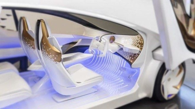 Компания Toyota показала автомобиль с искусственным интеллектом 26